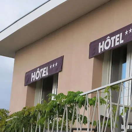 Hotel L'ecureuil Saint-Paul-en-Born