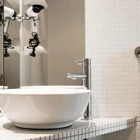 Bar Tabac Point Chaud L'ecureuil 3*