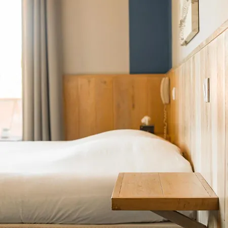 Bar Tabac Point Chaud L'ecureuil 3* Saint-Paul-en-Born